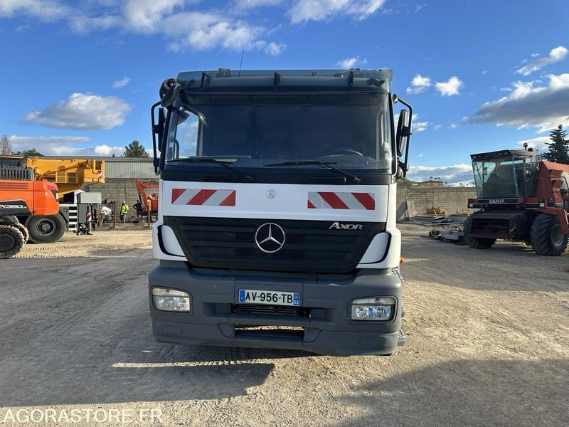 Mercedes Axor 2529 - 2010 - Камион за ѓубре: слика 2 Mercedes Axor 2529 - 2010 - Камион за ѓубре: слика 2