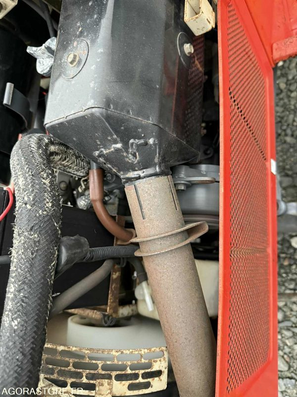 Micro tracteur KUBOTA B40 4X4 - Трактор: слика 5 Micro tracteur KUBOTA B40 4X4 - Трактор: слика 5