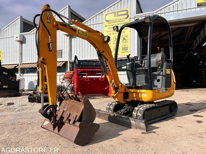 Mini-pelle 1,8T JCB 8018CTS - Année 2005 - 3485 heures - Багер: слика 3 Mini-pelle 1,8T JCB 8018CTS - Année 2005 - 3485 heures - Багер: слика 3