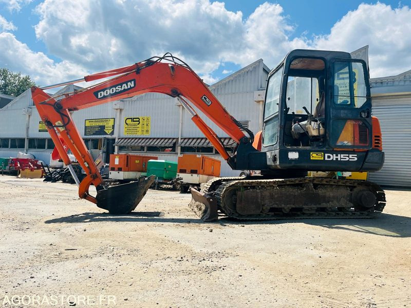 Mini pelle 5T DOOSAN DH55 - Année 2004 - Багер: слика 2 Mini pelle 5T DOOSAN DH55 - Année 2004 - Багер: слика 2