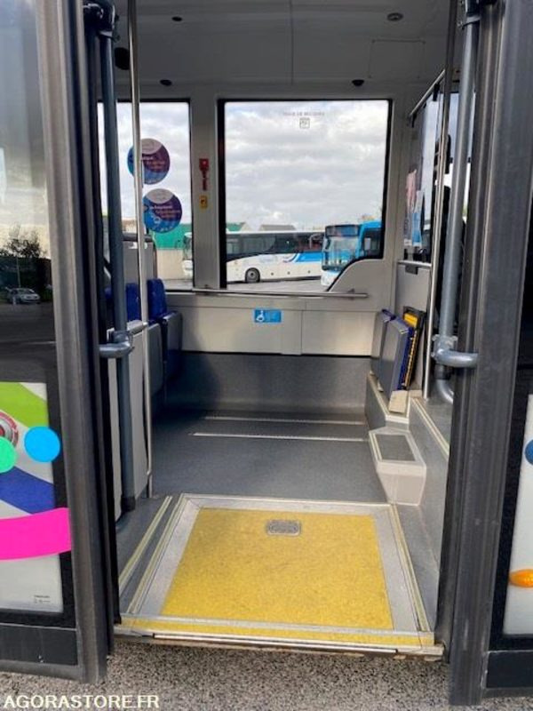 Minibus INDCAR MOBI LOW ENTRY - 27 places - PMR - Минибус, Патничко комбе: слика 4 Minibus INDCAR MOBI LOW ENTRY - 27 places - PMR - Минибус, Патничко комбе: слика 4