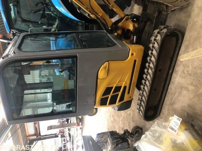 Minipelle New Holland E18SR - Багер: слика 1 Minipelle New Holland E18SR - Багер: слика 1