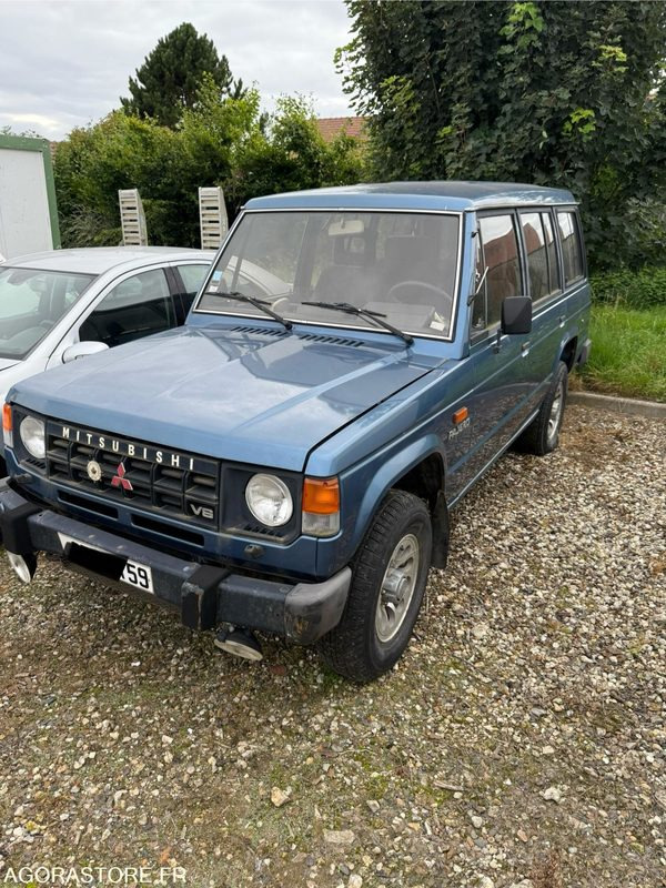 Mitsubishi Pajero v6 - SUV: слика 1 Mitsubishi Pajero v6 - SUV: слика 1