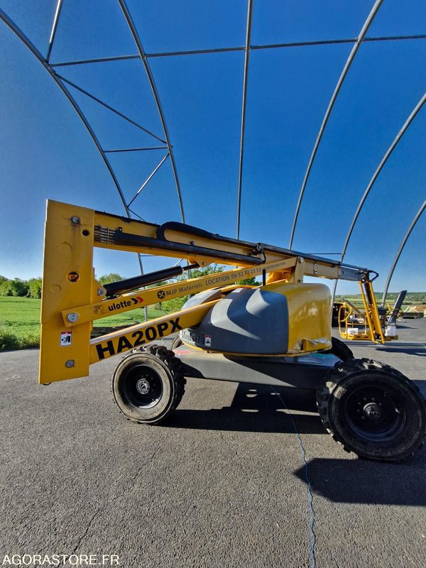 NACELLE HAULOTTE H20PX automotrice 4x4 20m - 2016 - 950h - Дигачка платформа: слика 3 NACELLE HAULOTTE H20PX automotrice 4x4 20m - 2016 - 950h - Дигачка платформа: слика 3