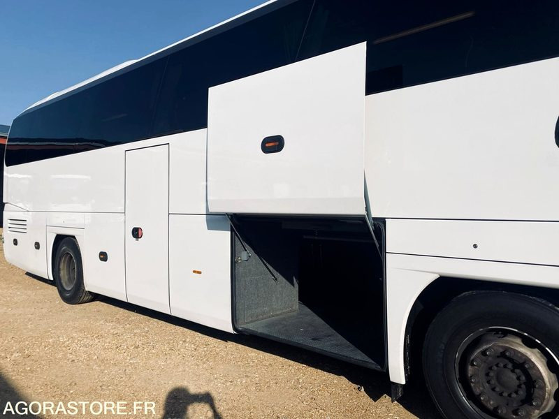 NEOPLAN CITRYLINER / 565990 KMS / 2012 - Патнички вагон автобус: слика 4 NEOPLAN CITRYLINER / 565990 KMS / 2012 - Патнички вагон автобус: слика 4