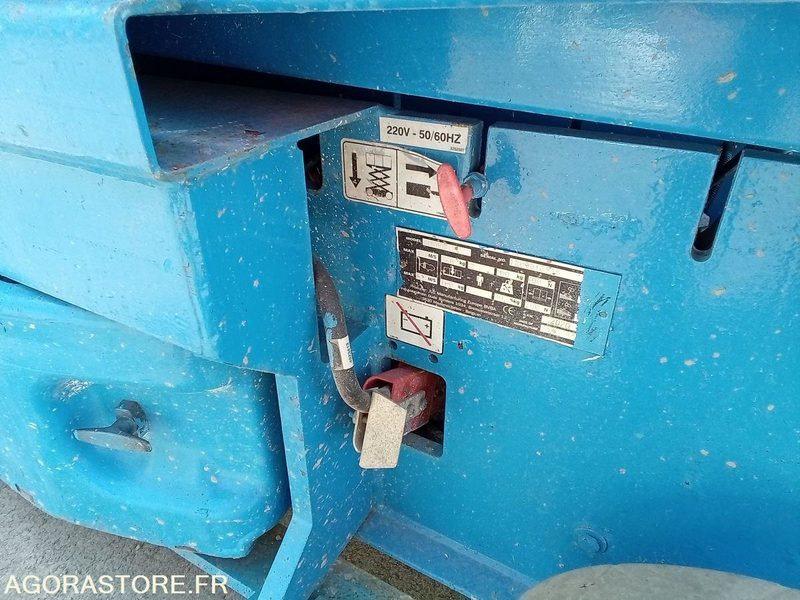 Nacelle electrique à ciseaux JLG 2030ES - Дигачка платформа: слика 3 Nacelle electrique à ciseaux JLG 2030ES - Дигачка платформа: слика 3