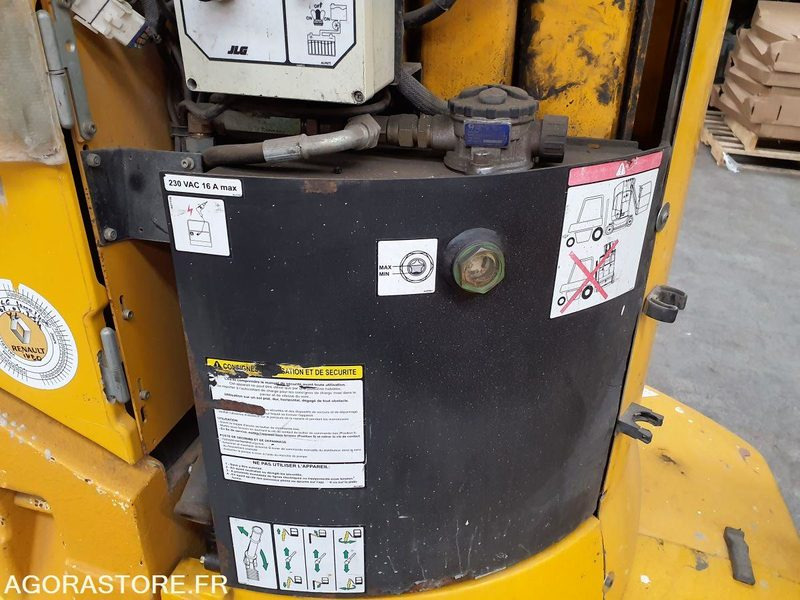 Nacelles à mât vertical GROVE TOUCAN 861 - Дигачка платформа: слика 4 Nacelles à mât vertical GROVE TOUCAN 861 - Дигачка платформа: слика 4