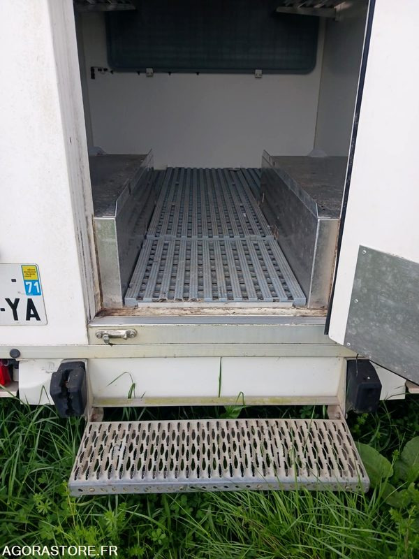 Комбе ладилник OPEL VIVARO FRIGORIFIQUE - 2017 - 159600KM: слика 7 Комбе ладилник OPEL VIVARO FRIGORIFIQUE - 2017 - 159600KM: слика 7