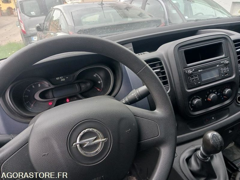 Комбе ладилник OPEL VIVARO FRIGORIFIQUE - 2017 - 159600KM: слика 6 Комбе ладилник OPEL VIVARO FRIGORIFIQUE - 2017 - 159600KM: слика 6
