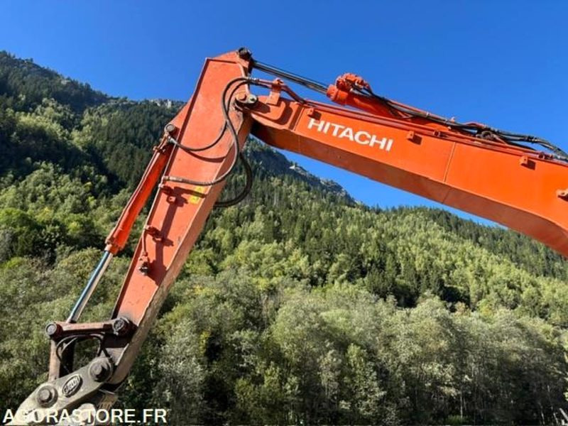 PELLE A CHENILLE ACIER HITACHI ZX130LCN-5B - Багер: слика 2 PELLE A CHENILLE ACIER HITACHI ZX130LCN-5B - Багер: слика 2