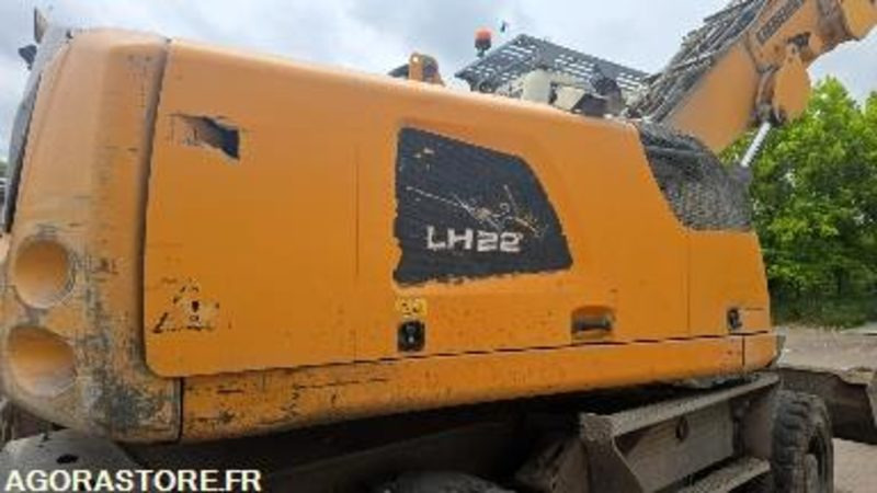 PELLE DE MANUTENTION SUR ROUE - LH22M LITRONIC LIEBHERR - 2017 / 12 053 HEURES - Багер: слика 5 PELLE DE MANUTENTION SUR ROUE - LH22M LITRONIC LIEBHERR - 2017 / 12 053 HEURES - Багер: слика 5