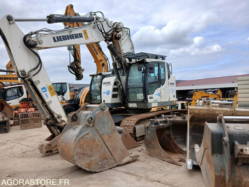PELLE S/CHENILLES LIEBHERR R 926 COMPACT - 2020 / 3723 HEURES - Багер: слика 2 PELLE S/CHENILLES LIEBHERR R 926 COMPACT - 2020 / 3723 HEURES - Багер: слика 2