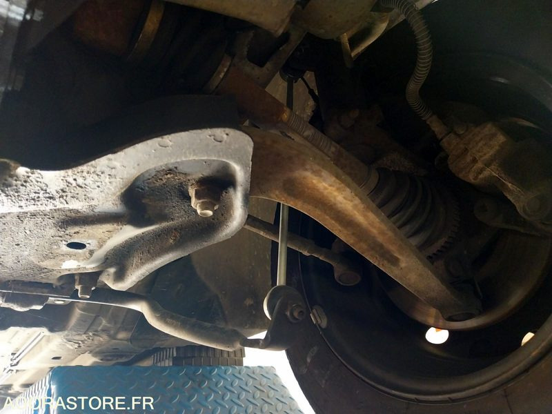 PEUGEOT 206 111000 kms - 2005 - Автомобил: слика 5 PEUGEOT 206 111000 kms - 2005 - Автомобил: слика 5