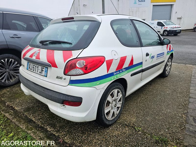 PEUGEOT 206+ - 2010 - 271008KM - AJ611JF - Автомобил: слика 3 PEUGEOT 206+ - 2010 - 271008KM - AJ611JF - Автомобил: слика 3