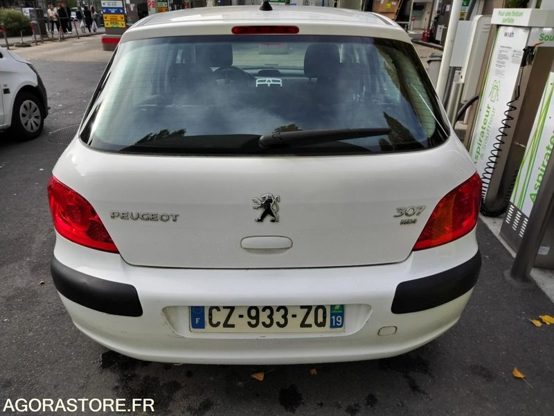 PEUGEOT 307 - 1.6 Diésel 190 285 KM - MONTREUIL (93) - Автомобил: слика 2 PEUGEOT 307 - 1.6 Diésel 190 285 KM - MONTREUIL (93) - Автомобил: слика 2