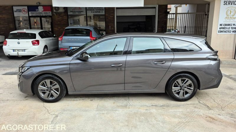 PEUGEOT 308 III (P5) SW 1.5 BlueHDi 16V S&S 130 cv Boîte automatique pas TVA - Караван: слика 2 PEUGEOT 308 III (P5) SW 1.5 BlueHDi 16V S&S 130 cv Boîte automatique pas TVA - Караван: слика 2