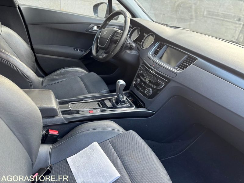 PEUGEOT 508 SW 1.6 THP 165 CV EAT6 ALLURE - 126000km - 2015 - Караван: слика 2 PEUGEOT 508 SW 1.6 THP 165 CV EAT6 ALLURE - 126000km - 2015 - Караван: слика 2
