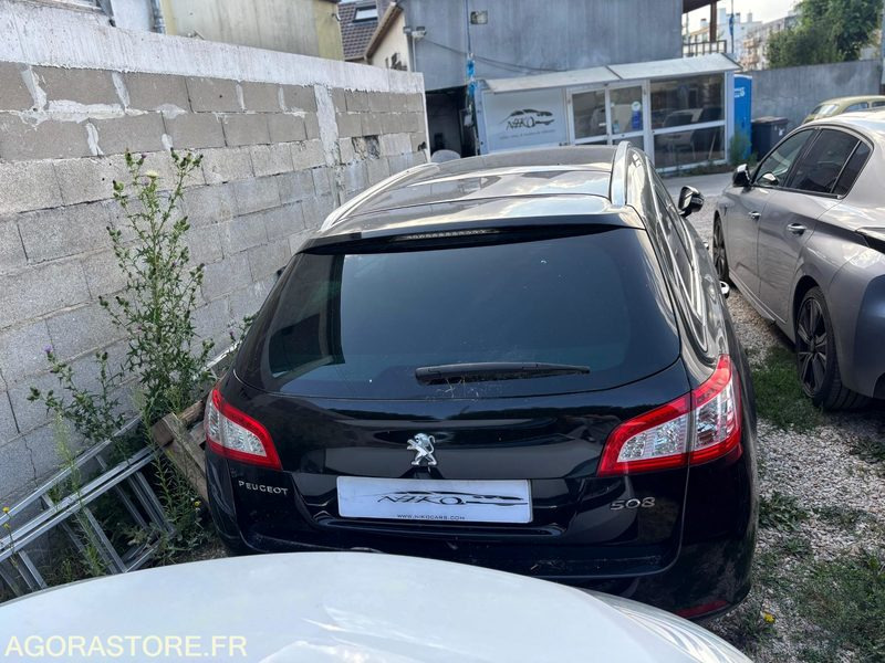 PEUGEOT 508 SW 1.6 THP 165 CV EAT6 ALLURE - 126000km - 2015 - Караван: слика 4 PEUGEOT 508 SW 1.6 THP 165 CV EAT6 ALLURE - 126000km - 2015 - Караван: слика 4
