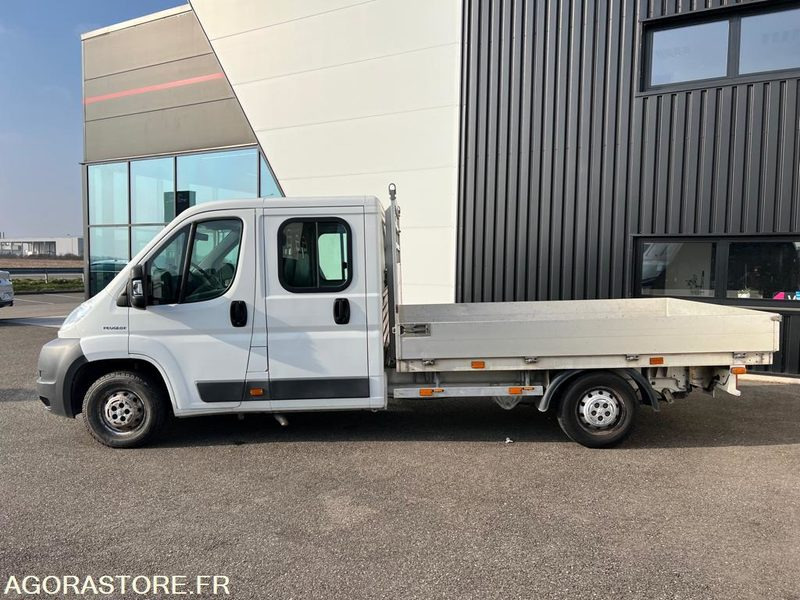 PEUGEOT BOXER CAMION PLATE-FORME/CHÂSSIS 2.2 HDI 120 - Мало комбе: слика 1 PEUGEOT BOXER CAMION PLATE-FORME/CHÂSSIS 2.2 HDI 120 - Мало комбе: слика 1