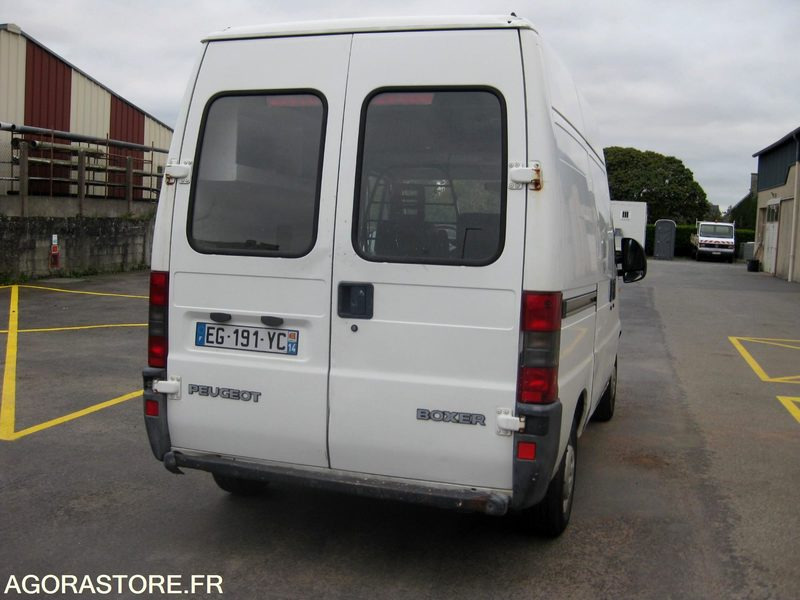 PEUGEOT BOXER - Товарно комбе: слика 4 PEUGEOT BOXER - Товарно комбе: слика 4