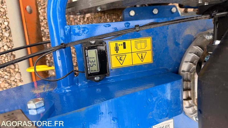 POGET RDT 60 RABOT DESHERBEUR TRACTÉ - Градинарска опрема: слика 4 POGET RDT 60 RABOT DESHERBEUR TRACTÉ - Градинарска опрема: слика 4