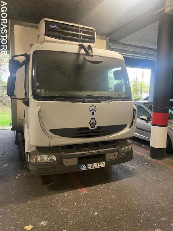 POID LOURD RENAULT MIDLUM - Камион ладилник: слика 2 POID LOURD RENAULT MIDLUM - Камион ладилник: слика 2