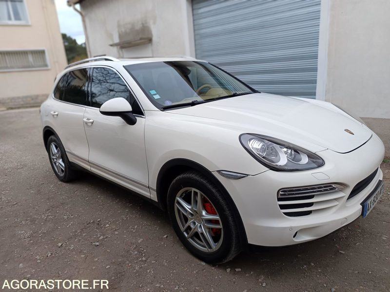 PORSCHE CAYENNE 3.6 V6 Tiptronic S 300CH Boîte automatique - 2010 - 148000kms - Автомобил: слика 4 PORSCHE CAYENNE 3.6 V6 Tiptronic S 300CH Boîte automatique - 2010 - 148000kms - Автомобил: слика 4