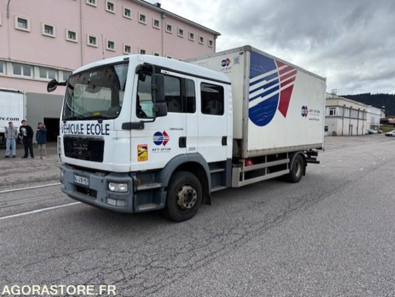 PORTEUR ROUTIER - MAN TGM 250 - Ex Véhicule Ecole - Parc 3804 - Камион сандучар: слика 2 PORTEUR ROUTIER - MAN TGM 250 - Ex Véhicule Ecole - Parc 3804 - Камион сандучар: слика 2