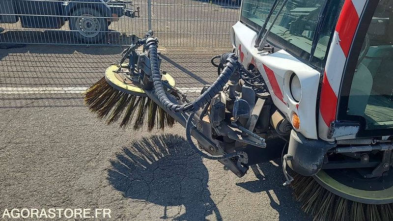 PRO 156 - CITYCAT 2020 - 2010 - Градинарска опрема: слика 5 PRO 156 - CITYCAT 2020 - 2010 - Градинарска опрема: слика 5