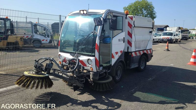 PRO 156 - CITYCAT 2020 - 2010 - Градинарска опрема: слика 2 PRO 156 - CITYCAT 2020 - 2010 - Градинарска опрема: слика 2