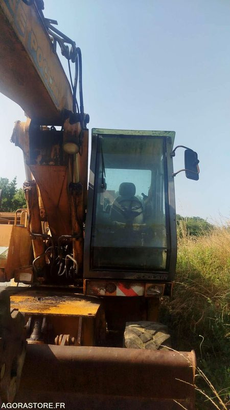 Pelle CASE 688 - 21595heures - Ровокопач: слика 1 Pelle CASE 688 - 21595heures - Ровокопач: слика 1