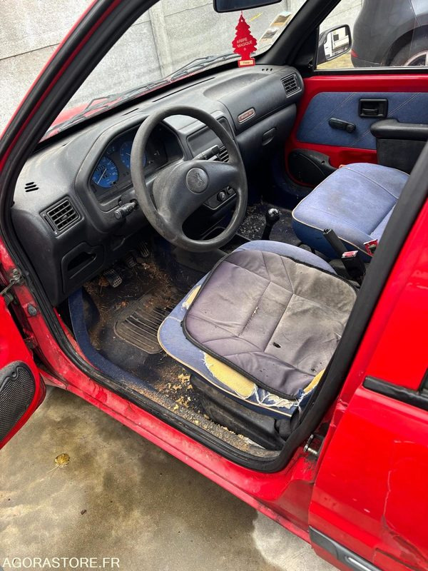 Peugeot 106 - Автомобил: слика 4 Peugeot 106 - Автомобил: слика 4