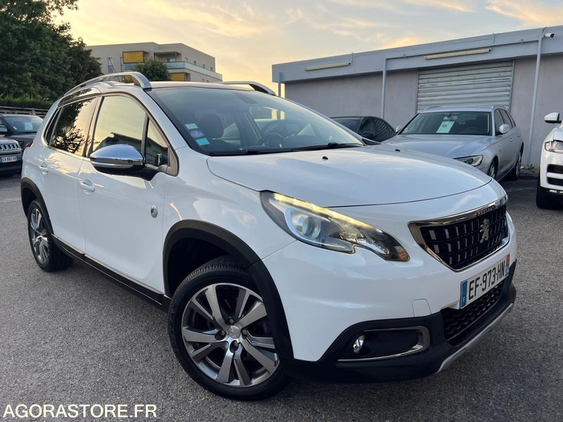 Peugeot 2008 1.2 PURETECH 110CH CROSSWAY S&S - SUV: слика 3 Peugeot 2008 1.2 PURETECH 110CH CROSSWAY S&S - SUV: слика 3