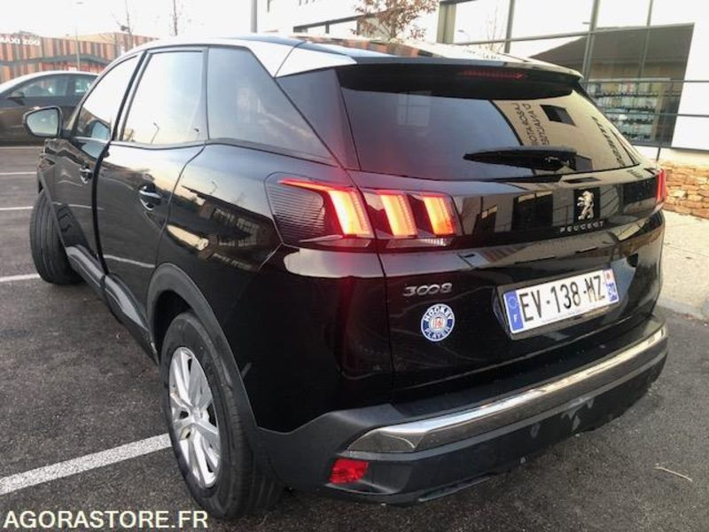 Peugeot 3008 BlueHdi 120 S&S Allure Business BOITE AUTO EAT8 - Courroie faite - Автомобил: слика 4 Peugeot 3008 BlueHdi 120 S&S Allure Business BOITE AUTO EAT8 - Courroie faite - Автомобил: слика 4