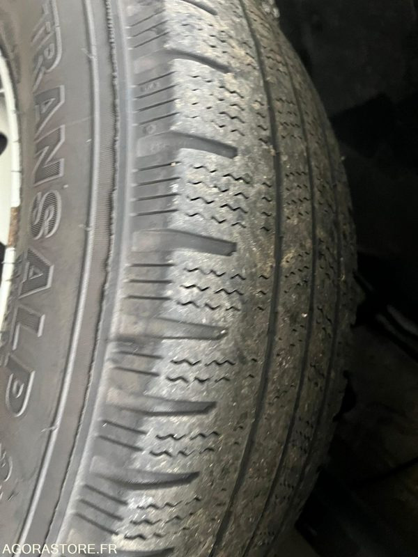 Peugeot Boxer 165CV L2H2 avec Hayon et Galerie - 2023 - 90000 Kms - Товарно комбе: слика 2 Peugeot Boxer 165CV L2H2 avec Hayon et Galerie - 2023 - 90000 Kms - Товарно комбе: слика 2