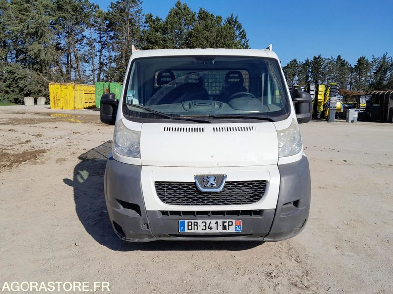 Peugeot Boxer - Товарно комбе: слика 2 Peugeot Boxer - Товарно комбе: слика 2