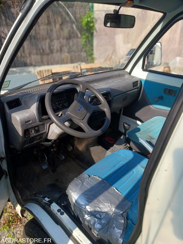 Piaggio Porter 90787 kms 2009 - Комби кипер: слика 3 Piaggio Porter 90787 kms 2009 - Комби кипер: слика 3
