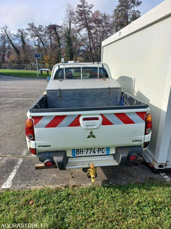 Pick-up Mitsubishi L200 de 2011 (réf. 4229) - Пикап: слика 5 Pick-up Mitsubishi L200 de 2011 (réf. 4229) - Пикап: слика 5