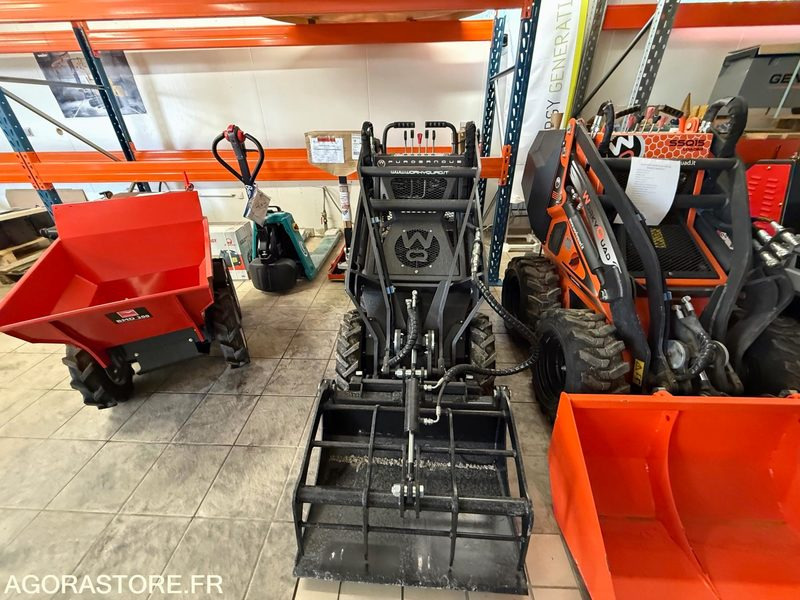 Porte outils SSQ11 PUROSANGUE Worky quad Plus Essence NEUF - Градинарска опрема: слика 3 Porte outils SSQ11 PUROSANGUE Worky quad Plus Essence NEUF - Градинарска опрема: слика 3