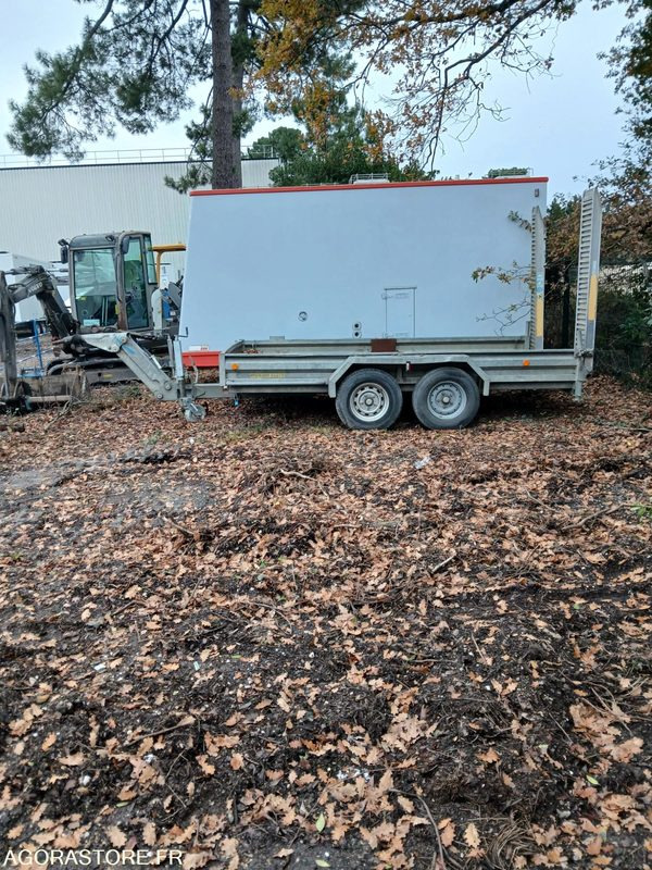 REMORQUE PORTE ENGINS - Приколка платформа: слика 2 REMORQUE PORTE ENGINS - Приколка платформа: слика 2