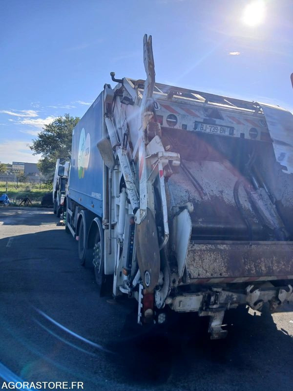 RENAULT 26T/BOM - FJ739BN - Камион за ѓубре: слика 3 RENAULT 26T/BOM - FJ739BN - Камион за ѓубре: слика 3