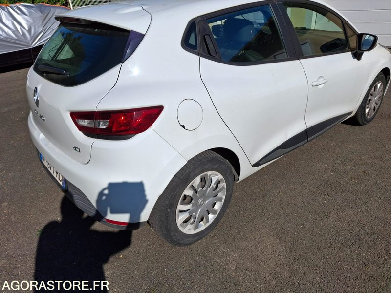 RENAULT-CLIO-4-DCI-75-5-PLACES - Автомобил: слика 3 RENAULT-CLIO-4-DCI-75-5-PLACES - Автомобил: слика 3