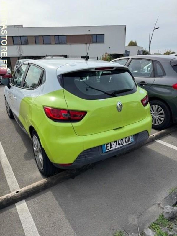 RENAULT CLIO - Автомобил: слика 3 RENAULT CLIO - Автомобил: слика 3