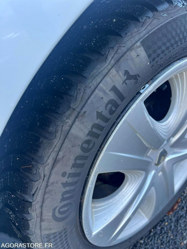 Караван RENAULT CLIO IV ESTATE 241900: слика 19 Караван RENAULT CLIO IV ESTATE 241900: слика 19