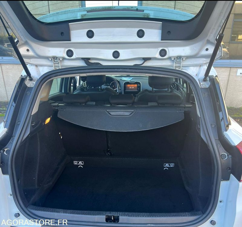 Караван RENAULT CLIO IV ESTATE 241900: слика 15 Караван RENAULT CLIO IV ESTATE 241900: слика 15