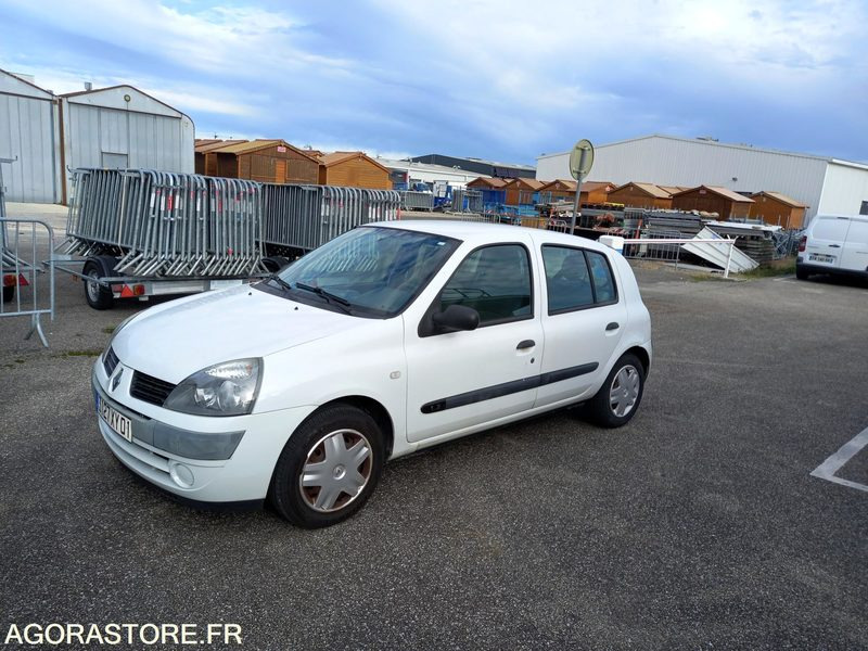 RENAULT CLIO PHASE 2-1.2 I 60CV-2005-ESSENCE-122 018 KMS-5 PORTES-ROULANTE-CT OK - Автомобил: слика 1 RENAULT CLIO PHASE 2-1.2 I 60CV-2005-ESSENCE-122 018 KMS-5 PORTES-ROULANTE-CT OK - Автомобил: слика 1