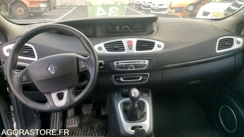RENAULT GRAND SCÉNIC - 2010 - 292675kms - Автомобил: слика 5 RENAULT GRAND SCÉNIC - 2010 - 292675kms - Автомобил: слика 5