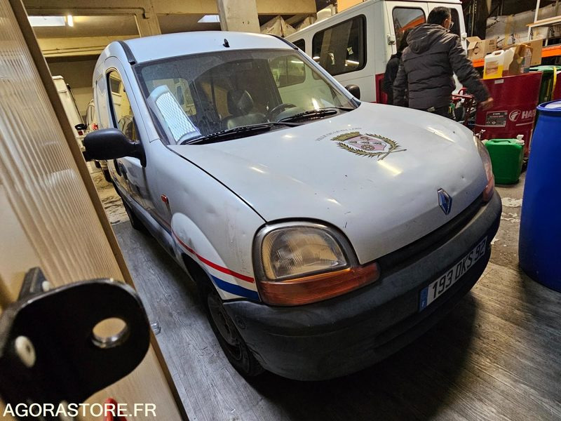 RENAULT KANGOO - 2002 - 64666KM - 193DKS92 - Мало комбе: слика 2 RENAULT KANGOO - 2002 - 64666KM - 193DKS92 - Мало комбе: слика 2