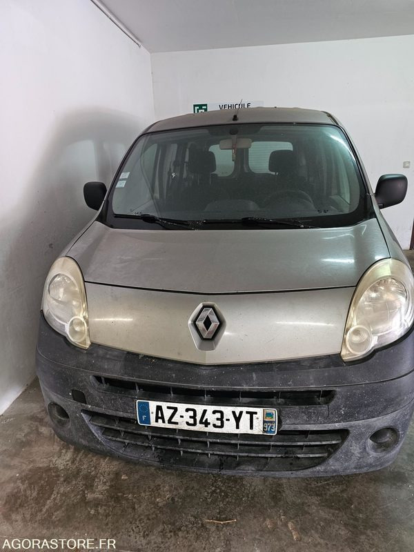 RENAULT KANGOO 2010 - Мало комбе: слика 3 RENAULT KANGOO 2010 - Мало комбе: слика 3