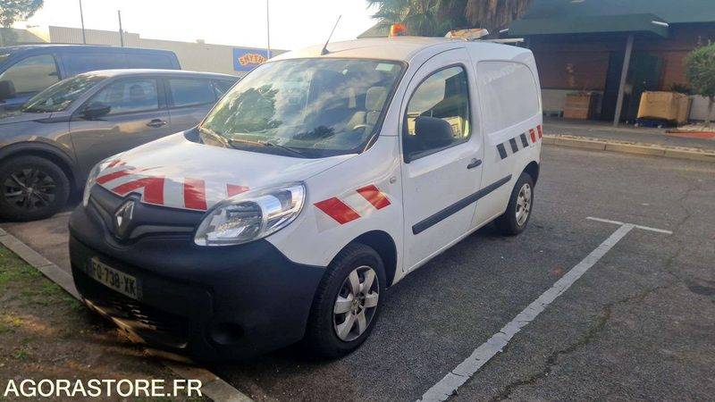 RENAULT KANGOO - 2020 - 142373 KM (FQ-738-XK) - Мало комбе: слика 1 RENAULT KANGOO - 2020 - 142373 KM (FQ-738-XK) - Мало комбе: слика 1